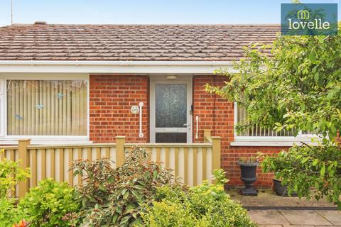 2 bedroom semi-detached bungalow for sale, Christopher Close, Louth LN11