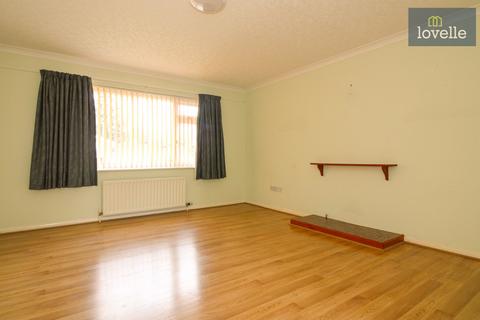 2 bedroom semi-detached bungalow for sale, Christopher Close, Louth LN11