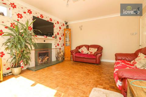 5 bedroom detached house for sale, Charles Avenue, Louth LN11