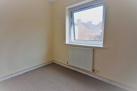2 bedroom flat for sale, Forman Walk, Louth, LN11