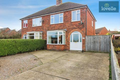 3 bedroom semi-detached house for sale, Southlands Avenue, Louth, LN11