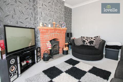 3 bedroom semi-detached house for sale, Southlands Avenue, Louth, LN11