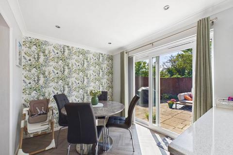 3 bedroom end of terrace house for sale, James Boden Close, Felixstowe, Suffolk, IP11