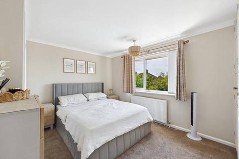 3 bedroom end of terrace house for sale, James Boden Close, Felixstowe, Suffolk, IP11