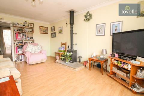 4 bedroom detached house for sale, Tudor Drive, Louth LN11