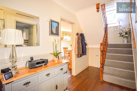 4 bedroom detached house for sale, Andrews Close, Louth LN11