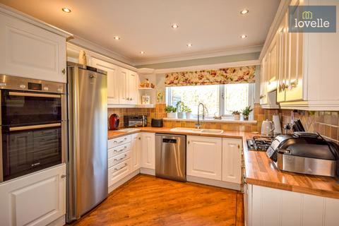 4 bedroom detached house for sale, Andrews Close, Louth LN11