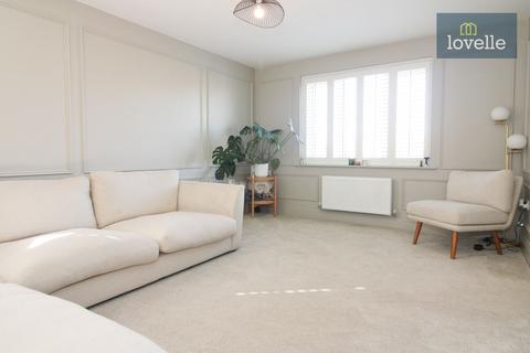 4 bedroom detached house for sale, Tuxworth Way, Louth LN11