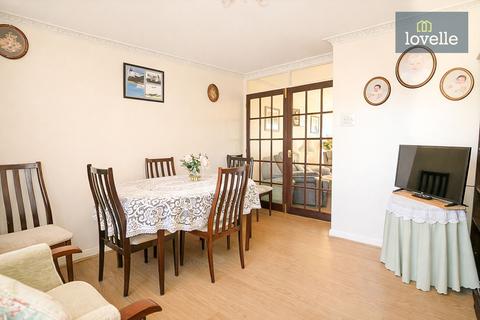 3 bedroom detached bungalow for sale, Pasture Drive, Louth LN11