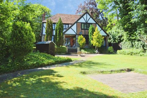 Coldharbour Lane, Purley CR8