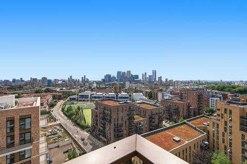 3 bedroom flat for sale, Bow Green, London E3
