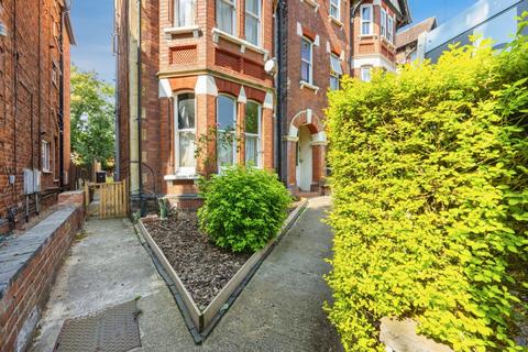 1 bedroom flat for sale, Clapham Road, BEDFORD, Bedfordshire, MK41