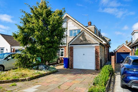3 bedroom semi-detached house for sale, Hillcrest Road, Stanford-le-hope SS17
