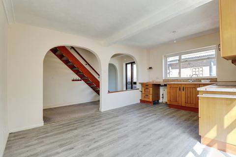 3 bedroom semi-detached house for sale, Hillcrest Road, Stanford-le-hope SS17