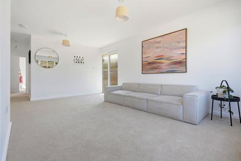3 bedroom detached bungalow for sale, Chavey Down Road, Winkfield Row