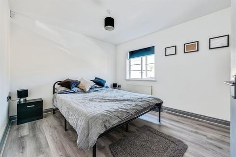 2 bedroom semi-detached house for sale, Poppy Terrace, Carterton