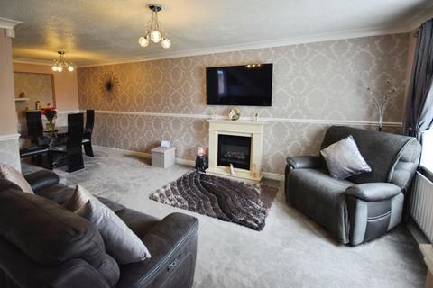 2 bedroom semi-detached house for sale, Richmond Drive, Skegness PE25