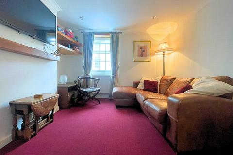 2 bedroom townhouse to rent, St Mary's Street, Monmouth, NP25