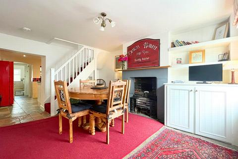 2 bedroom townhouse to rent, St Mary's Street, Monmouth, NP25