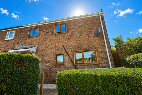 3 bedroom house to rent, Chestnut Grove, NOTTINGHAM, NG10