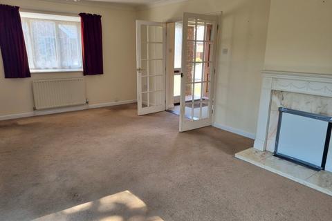 3 bedroom detached bungalow for sale, Framlingham, Suffolk