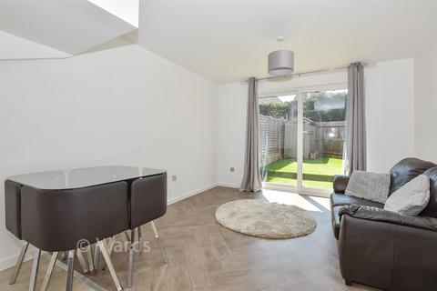 2 bedroom end of terrace house for sale, Barleycorn, West Malling ME19