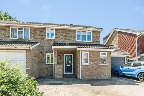 4 bedroom end of terrace house for sale, Greenwood Drive, Chineham, Basingstoke