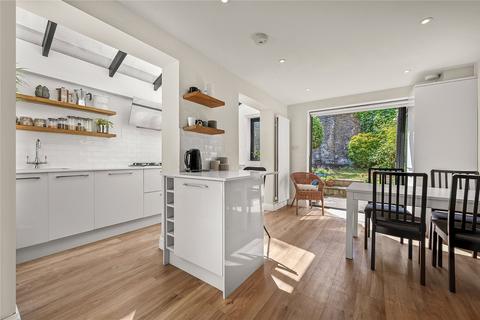 4 bedroom terraced house for sale, Howden Street, Peckham, London, SE15