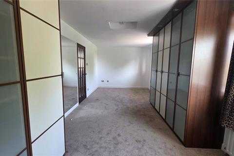 1 bedroom flat to rent, THE ACORNS, Swindon, SN3