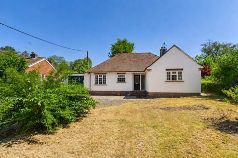 3 bedroom bungalow for sale, Bethesda Street, Upper Basildon, Reading, Berkshire, RG8