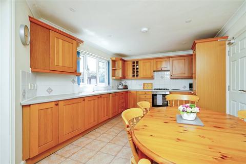 1 bedroom in a house share to rent, Calcot Close, Headington, Oxford, OX3