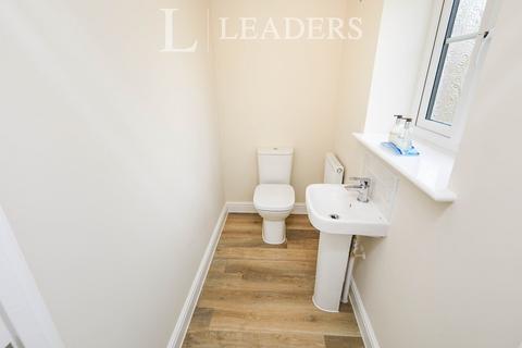 3 bedroom house to rent, Primrose Drive, Tutbury, DE13