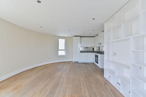 2 bedroom flat for sale, Clement Avenue, Clapham, London, SW4