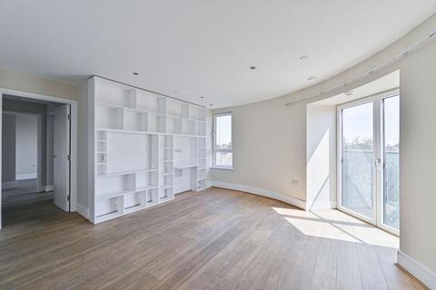 Clement Avenue, Clapham, London, SW4