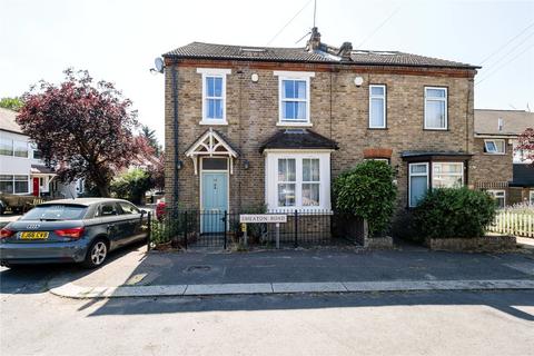 Smeaton Road, WOODFORD GREEN, Essex, IG8