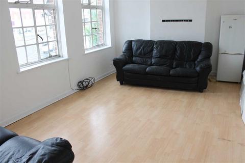 3 bedroom apartment to rent, Belmont Circle, Kenton Lane, Harrow