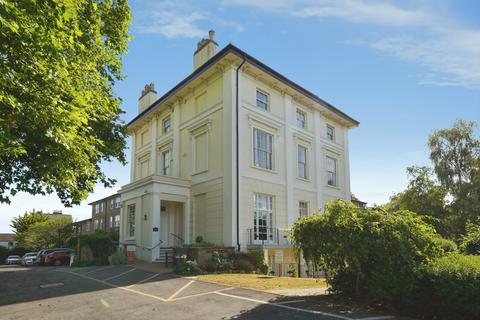 1 bedroom flat for sale, Pittville Circus Road, Cheltenham, Gloucestershire, GL52