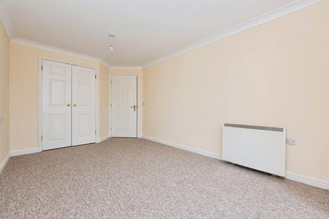 1 bedroom apartment for sale, Nelson Court, Windmill Hill DA12