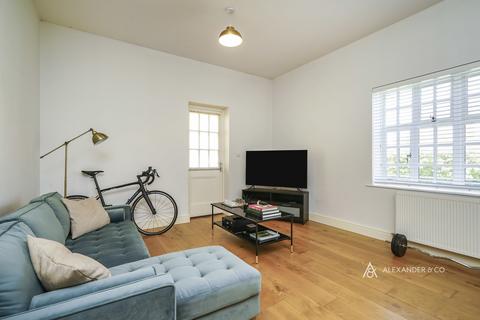 1 bedroom flat to rent, The Officers Mess, Caversfield OX27
