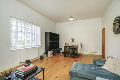 1 bedroom flat to rent, The Officers Mess, Caversfield OX27