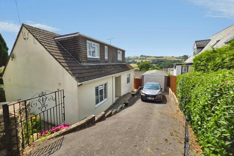 4 bedroom detached bungalow for sale, Kingscourt Lane, Stroud