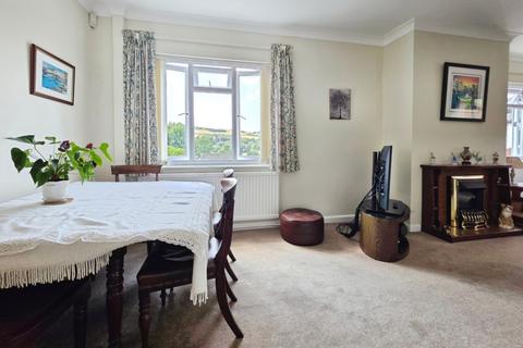 4 bedroom detached bungalow for sale, Kingscourt Lane, Stroud
