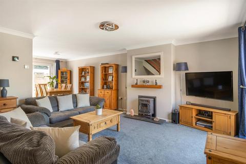 4 bedroom semi-detached house for sale, Old Farm Way, Crossways, Dorchester