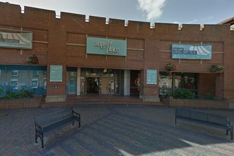 Retail property (high street) to rent, Shopping Centre Bridgwater TA6 3TQ