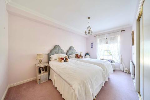 undefined, Ravens Court, Castle Village, Berkhamsted, Hertfordshire, HP4