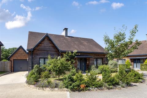 2 bedroom bungalow for sale, Gratton Chase, Dunsfold, Godalming, Surrey, GU8