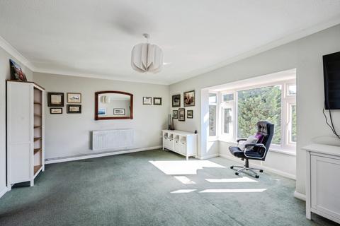 1 bedroom flat for sale, Runnymede, Swansea SA2