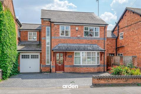4 bedroom detached house for sale, Stoke Road, Bromsgrove, B60