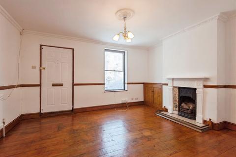 3 bedroom terraced house for sale, Queens Road, Royston