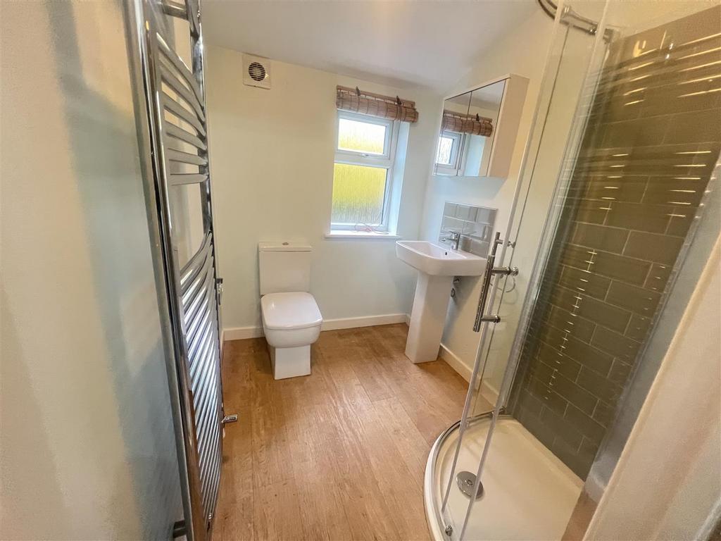 House in Cambridge, Petersfield - More